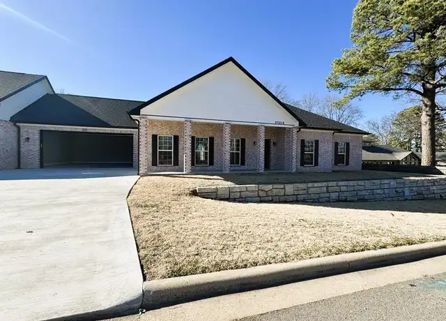 Property at 2718 S 58th St, Fort Smith, AR, 72903, 3 beds, 2 baths, [object Object]