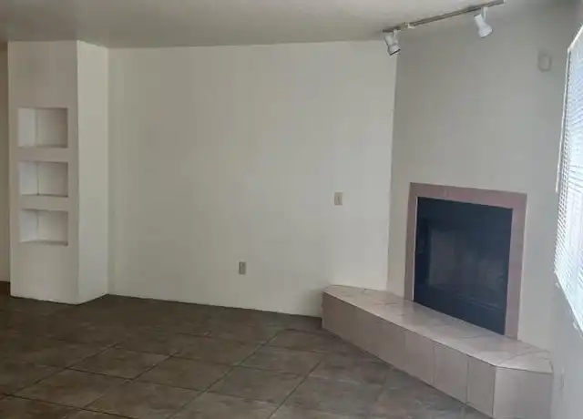 Property at 1108 E Water St, Tucson, AZ, 85719, 4 beds, 2 baths, [object Object]