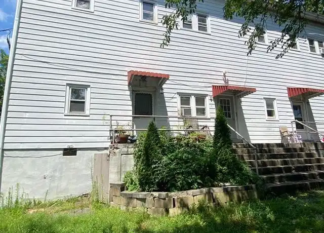 Property at 10 N Lincoln Ave Unit 4, Walnutport, PA, 18088, 2 beds, 1 bath, [object Object]