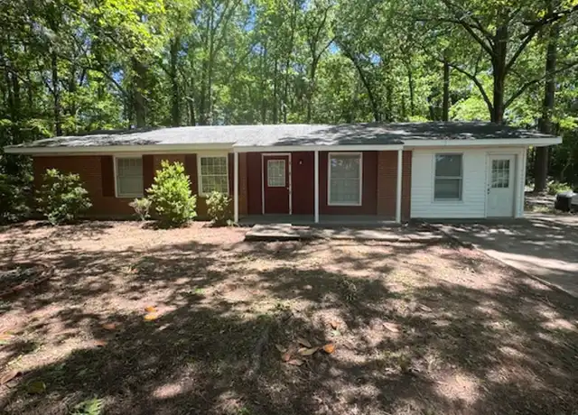 Property at 631 W Main St, Hogansville, GA, 30230, 3 beds, 2 baths, [object Object]