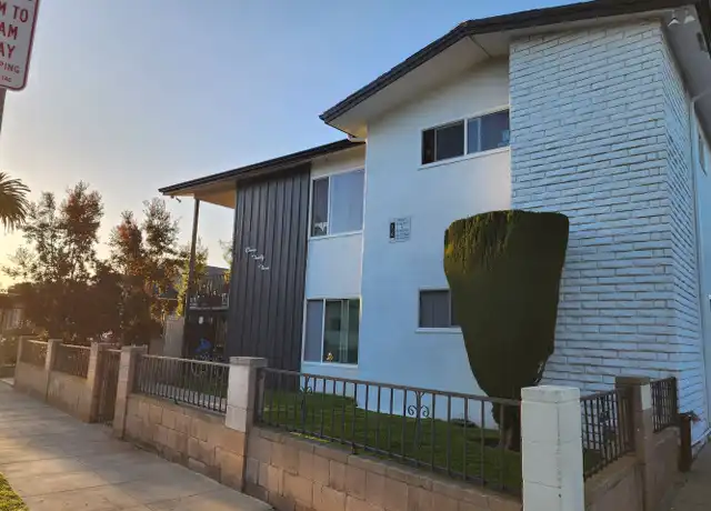 Property at 1123 E Hellman St Unit 11237, Long Beach, CA, 90813, 2 beds, 1 bath, [object Object]