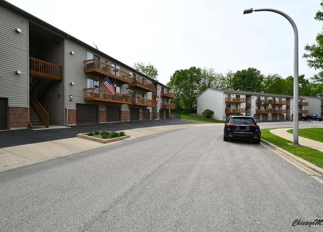 Photo of 340 Woodridge Cir Unit G, South Elgin, IL 60177