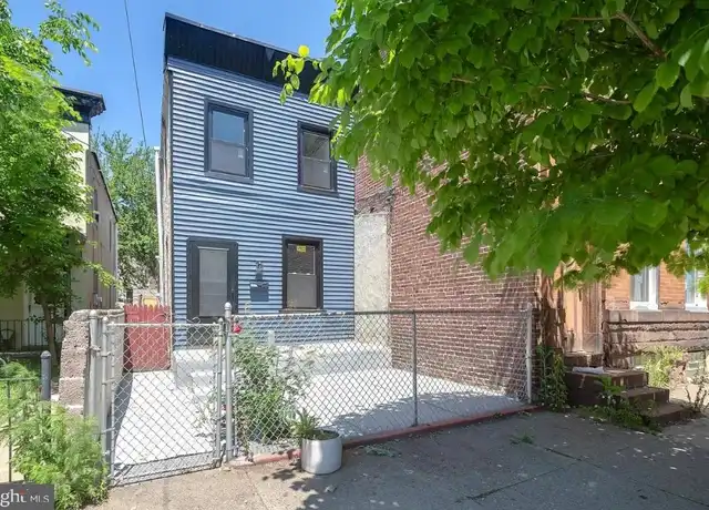 Property at 2036 Amber St, Philadelphia, PA, 19125, 2 beds, 1 bath, [object Object]