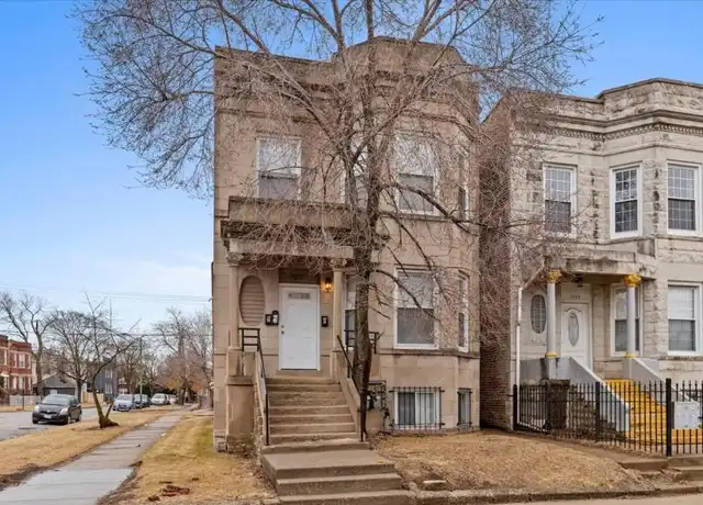 Property at 7237 S Ridgeland Ave, Chicago, IL, 60649, 2 beds, 1 bath, [object Object]