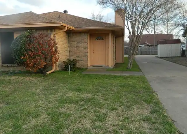 Property at 5708 Red Cactus Ct, Arlington, TX, 76017, 2 beds, 2 baths, [object Object]