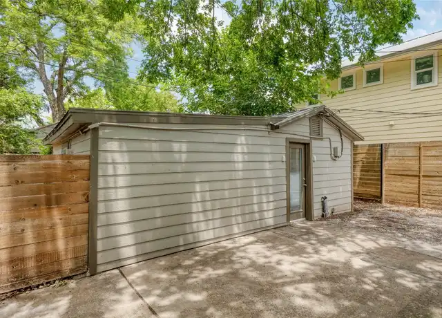 Property at 2318 Willow St, Austin, TX, 78702, 0 beds, 1 bath, [object Object]