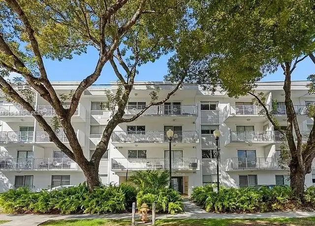 Property at 445 SW 11th St #401, Miami, FL, 33130, 1 bed, 1 bath, [object Object]