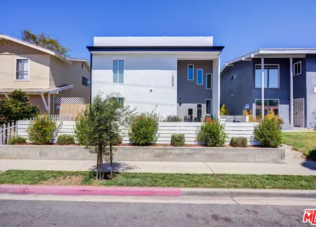 Property at 1303 Beryl St, Redondo Beach, CA, 90277, 3 beds, 2 baths, [object Object]