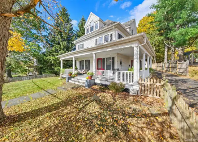 Property at 86 West St, Warwick, NY, 10990, 4 beds, 2 baths, [object Object]