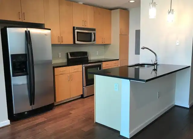 Property at 5925 Almeda Rd #10815, Houston, TX, 77004, 1 bed, 1.5 baths, [object Object]