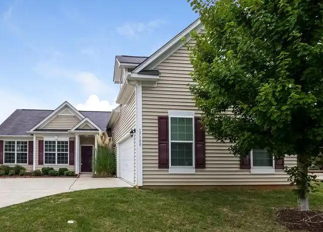 Property at 17300 Hampton Trace Rd, Huntersville, NC, 28078, 4 beds, 2 baths, [object Object]
