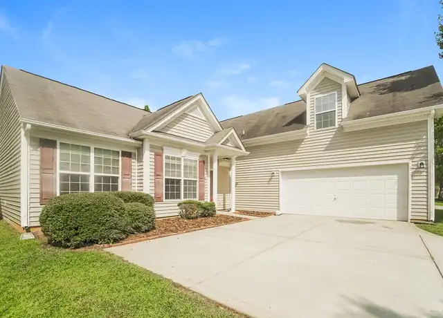 Property at 17300 Hampton Trace Rd, Huntersville, NC, 28078, 4 beds, 2 baths, [object Object]