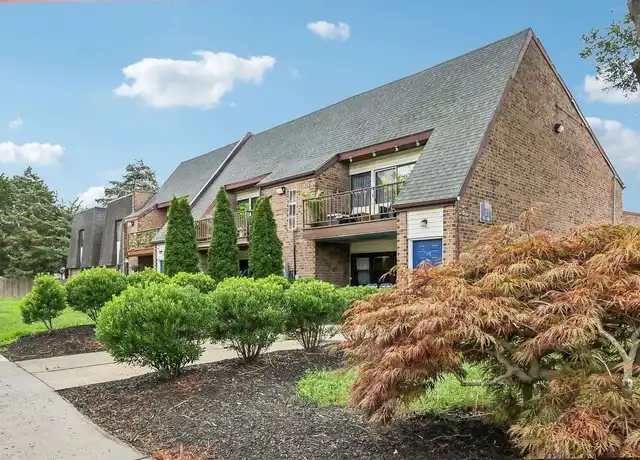 Property at The Crossings at Neshaminy Apartments - 3060 Bristol Rd, Bensalem, PA, 19020, 2 beds, 1-2 bath, [object Object]