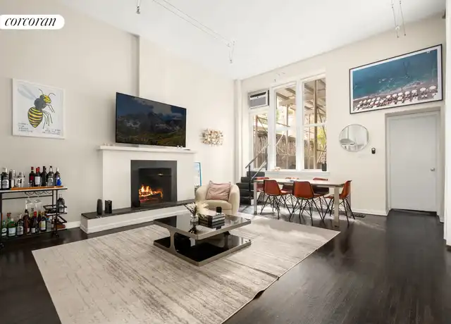 Property at 242 W 72nd St Unit 1R, New York, NY, 10023, 1 bed, 1 bath, [object Object]