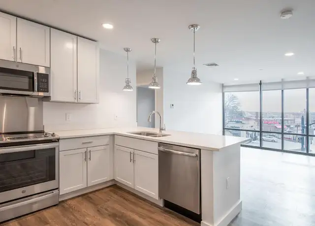 Photo of 231 Washington St, Salem, MA 01970
