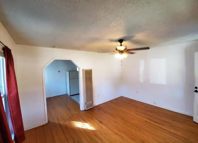 Property at 902 N Garfield Ave Unit A, Sand Springs, OK, 74063, 1 bed, 1 bath, [object Object]
