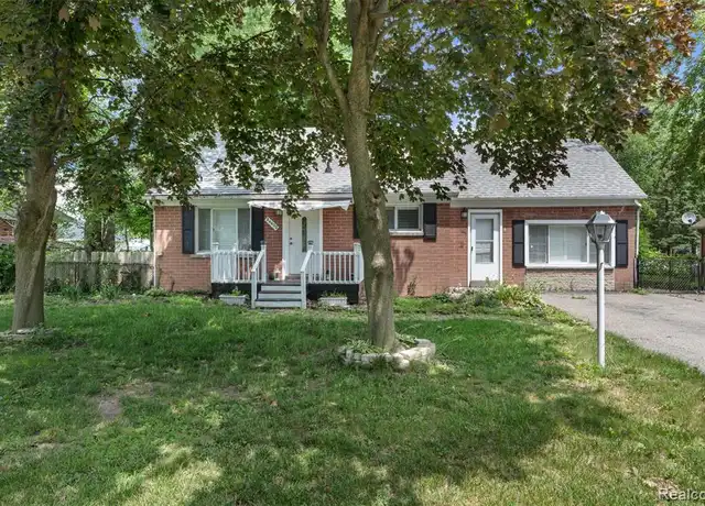 Property at 34622 Donnelly St, Westland, MI, 48185, 4 beds, 1 bath, [object Object]