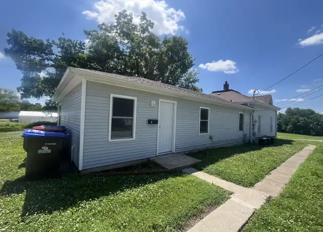 Property at 421 S Mulberry St, Warrensburg, MO, 64093, 2 beds, 1 bath, [object Object]