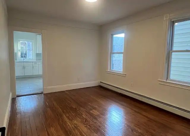 Property at 14 Elm St Unit 2, Mt Vernon, NY, 10550, 2 beds, 1 bath, [object Object]