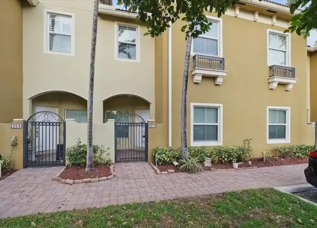 Property at 2851 Prospect Rd, Tamarac, FL, 33309, 3 beds, 2.5 baths, [object Object]