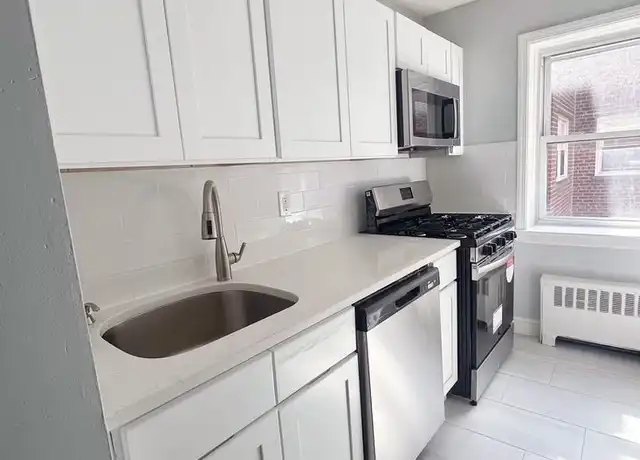 Property at 264 Hillside Ave Unit A-1, Palisades Park, NJ, 07650, 1 bed, 1 bath, [object Object]