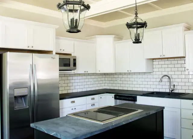 Property at 509 N Willis Ave, Champaign, IL, 61821, 2 beds, 1.5 baths, [object Object]