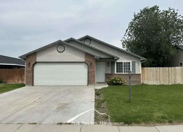 Property at 614 Alturas St, Nampa, ID, 83686, 3 beds, 2 baths, [object Object]