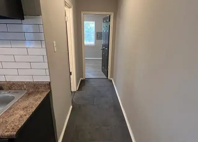 Property at 1318 Bruce St Unit 1, Memphis, TN, 38114, 2 beds, 1 bath, [object Object]