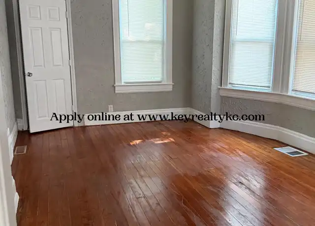 Property at 503 Monroe Ave, Kansas City, MO, 64124, 3 beds, 2 baths, [object Object]