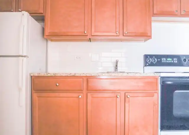 Property at 603 W Stratford Pl, Chicago, IL, 60657, 0 beds, 1 bath, [object Object]