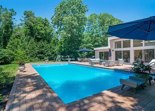 Property at 36 Deerfield Way, Quogue, NY, 11959, 4 beds, 3 baths, [object Object]