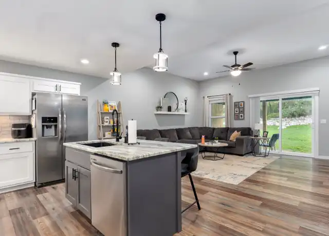 Property at 1421 S Atlas Ct Unit 1, Ozark, MO, 65721, 3 beds, 2 baths, [object Object]