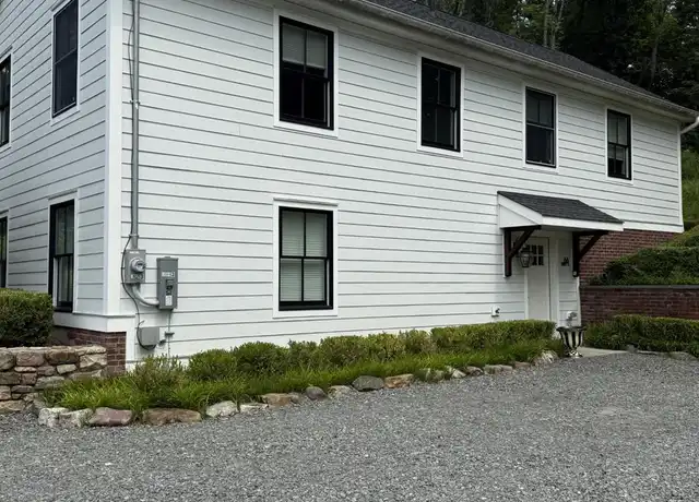Property at 66 Main St, Far Hills, NJ, 07931, 2 beds, 1 bath, [object Object]