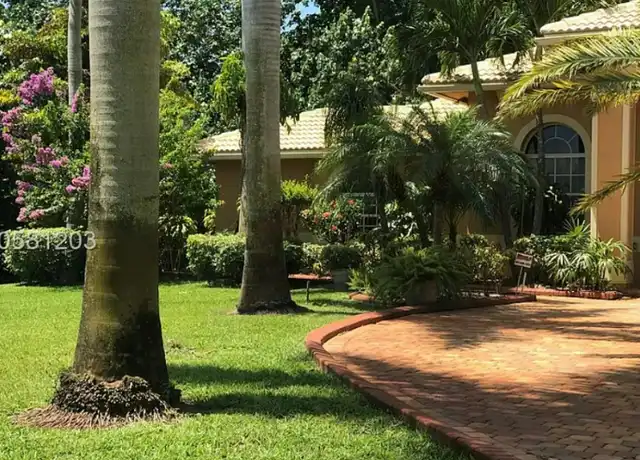 Property at 6300 SW 58th Ct, Davie, FL, 33314, 5 beds, 3 baths, [object Object]