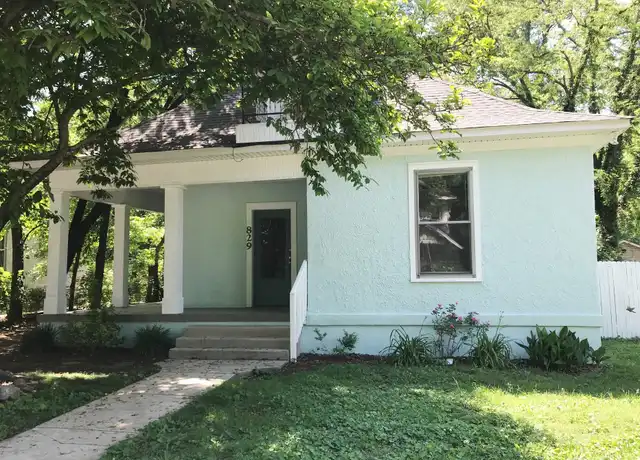 Property at 829 N Spring St, Murfreesboro, TN, 37130, 3 beds, 1 bath, [object Object]