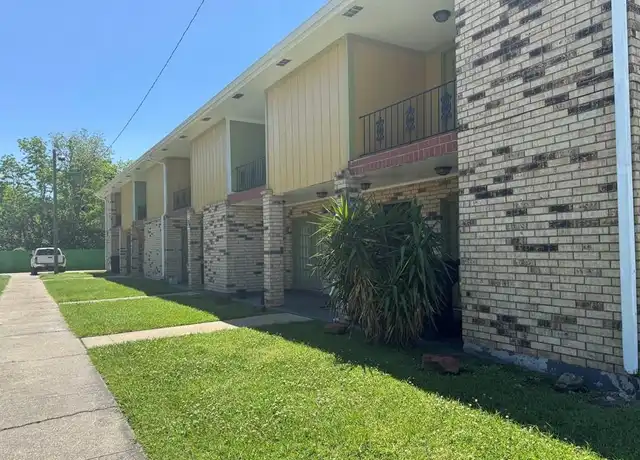Property at 11020 Roger Dr Unit B, New Orleans, LA, 70127, 2 beds, 2.5 baths, [object Object]