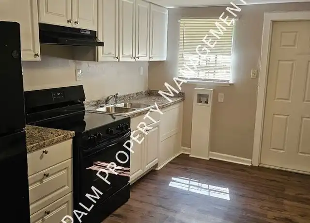 Property at 2106 Bulloch St, Savannah, GA, 31415, 2 beds, 1 bath, [object Object]