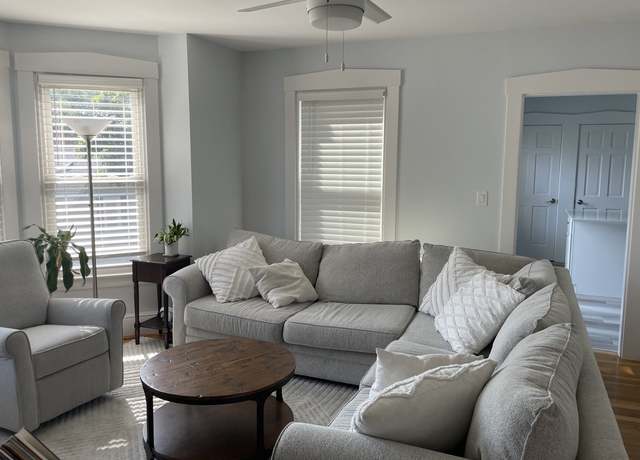 Photo of 4 Concord St #1, Natick, MA 01760