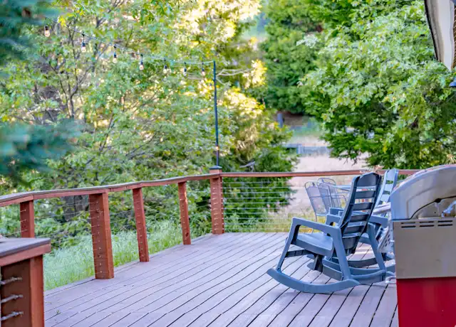 Property at 199 Fremont Rd, Lake Arrowhead, CA, 92352, 2 beds, 2 baths, [object Object]