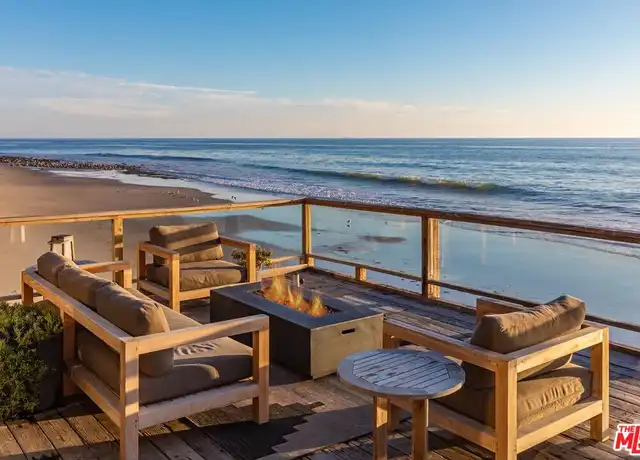 Property at 42602 Pacific Coast Hwy, Malibu, CA, 90265, 3 beds, 2 baths, [object Object]