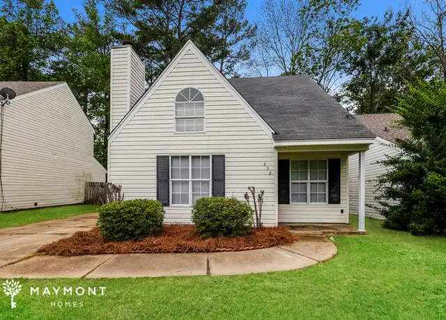 Property at 352 N Grove Cir, Brandon, MS, 39047, 3 beds, 2 baths, [object Object]