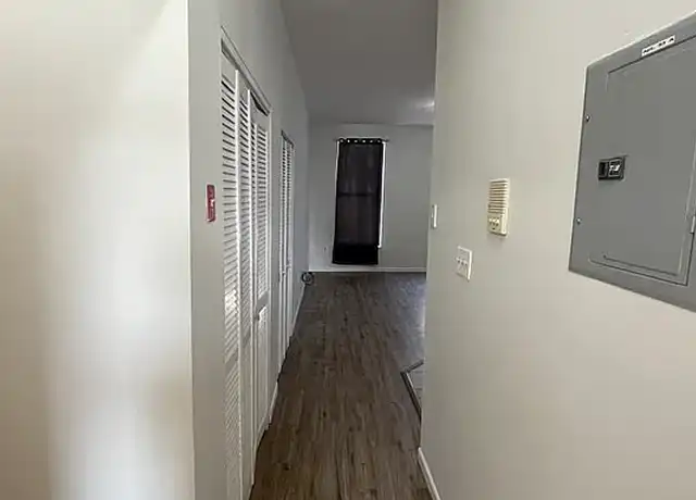 Property at 93 Bayard St, New Brunswick, NJ, 08901, 2 beds, 1 bath, [object Object]