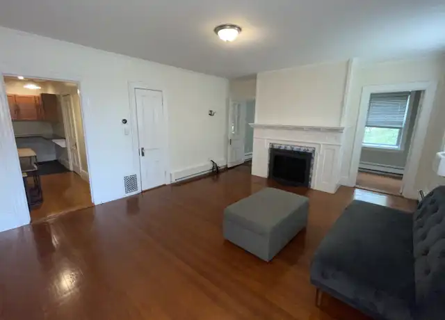 Property at 88 Cooke St #6, Providence, RI, 02906, 1 bed, 1 bath, [object Object]