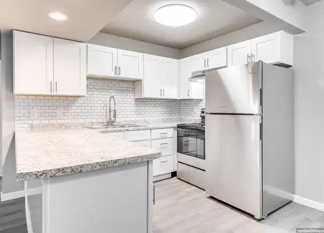 Property at 267 Grand Ct Unit B209, Fond du Lac, WI, 54935, 1 bed, 1 bath, [object Object]