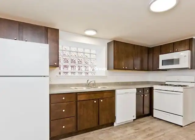 Property at 1524 N Kedzie Ave, Chicago, IL, 60651, 3 beds, 1 bath, [object Object]
