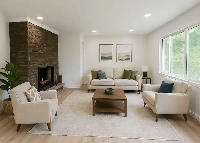 Property at 3705 Fountain St, Pittsburgh, PA, 15234, 4 beds, 1.5 baths, [object Object]
