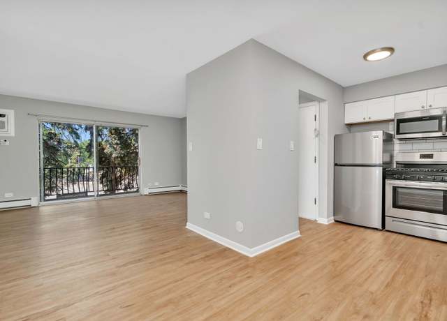 Photo of 913 Plainfield Rd Unit 11, Darien, IL 60561