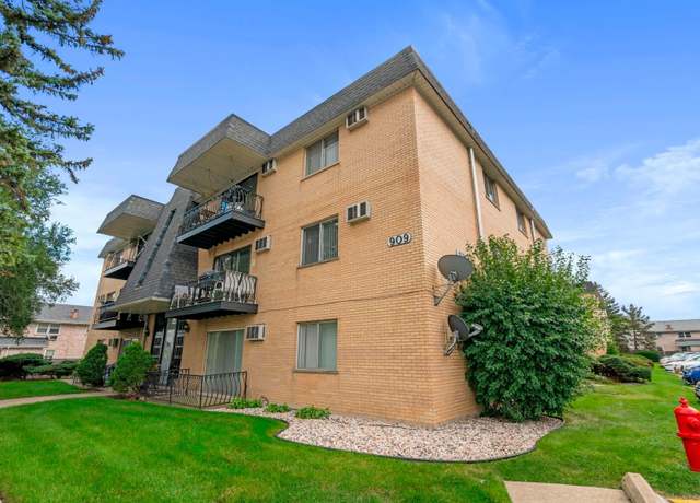 Photo of 913 Plainfield Rd Unit 11, Darien, IL 60561