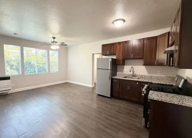 Property at 629 E 19th St Unit 204, Oakland, CA, 94606, 2 beds, 1 bath, [object Object]
