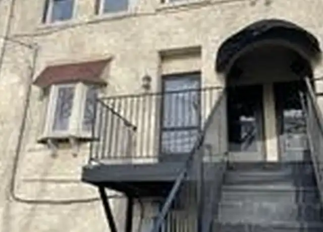 Property at 1305 Walnut St Unit B, Pittsburgh, PA, 15221, 1 bed, 1 bath, [object Object]